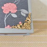 Bedside table with fluted spindle legs