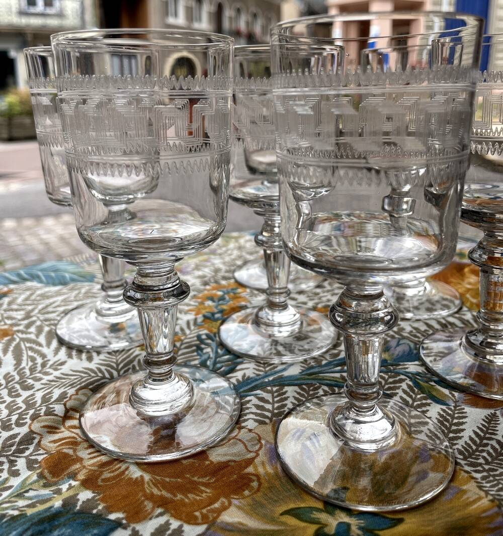 Set of 7 port or dessert wine glasses in ancient baccarat greek frieze