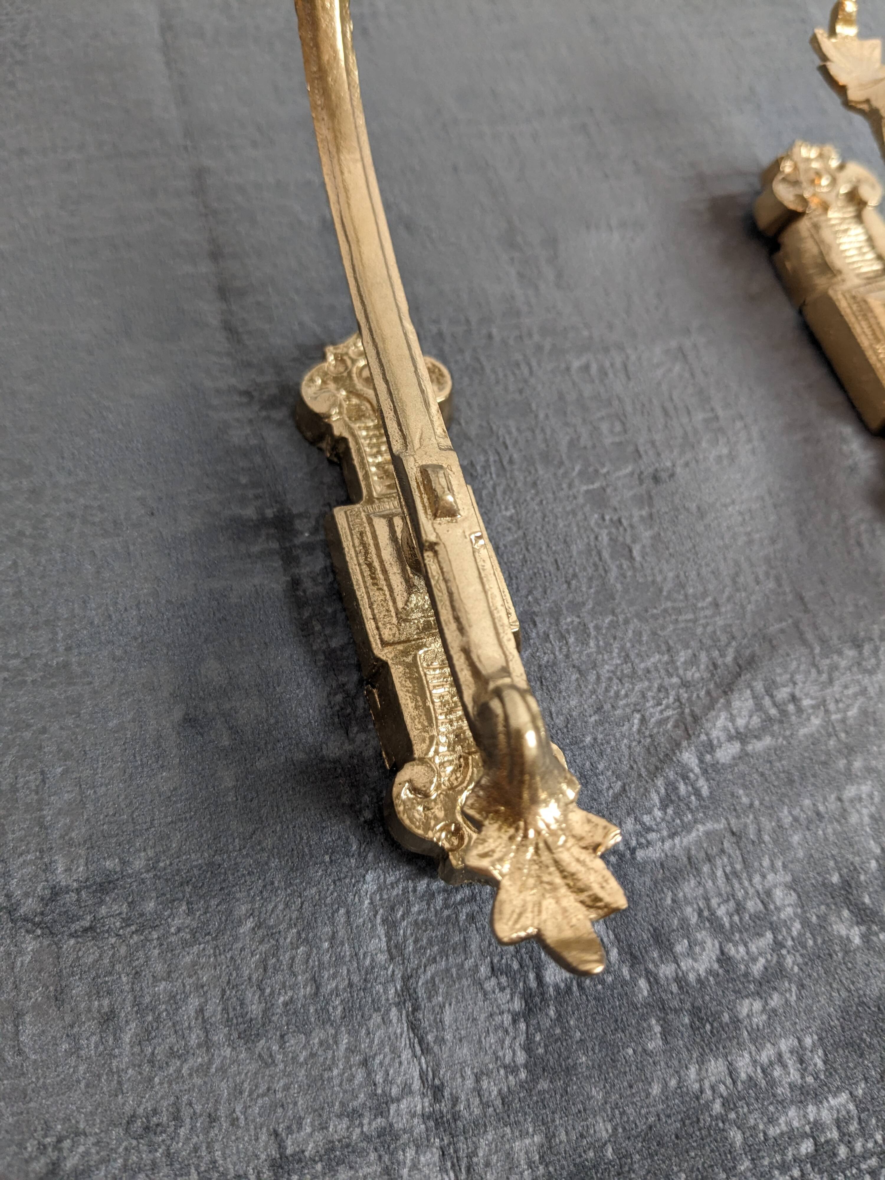 Paire d'embrasse en métal doré