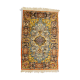 Handmade oriental wool rug 122cmx77cm