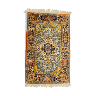 Tapis oriental en pur laine fait main 122cmx77cm