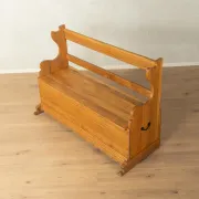 Banc coffre ancien vers 1900, en chêne massif, fait à la main