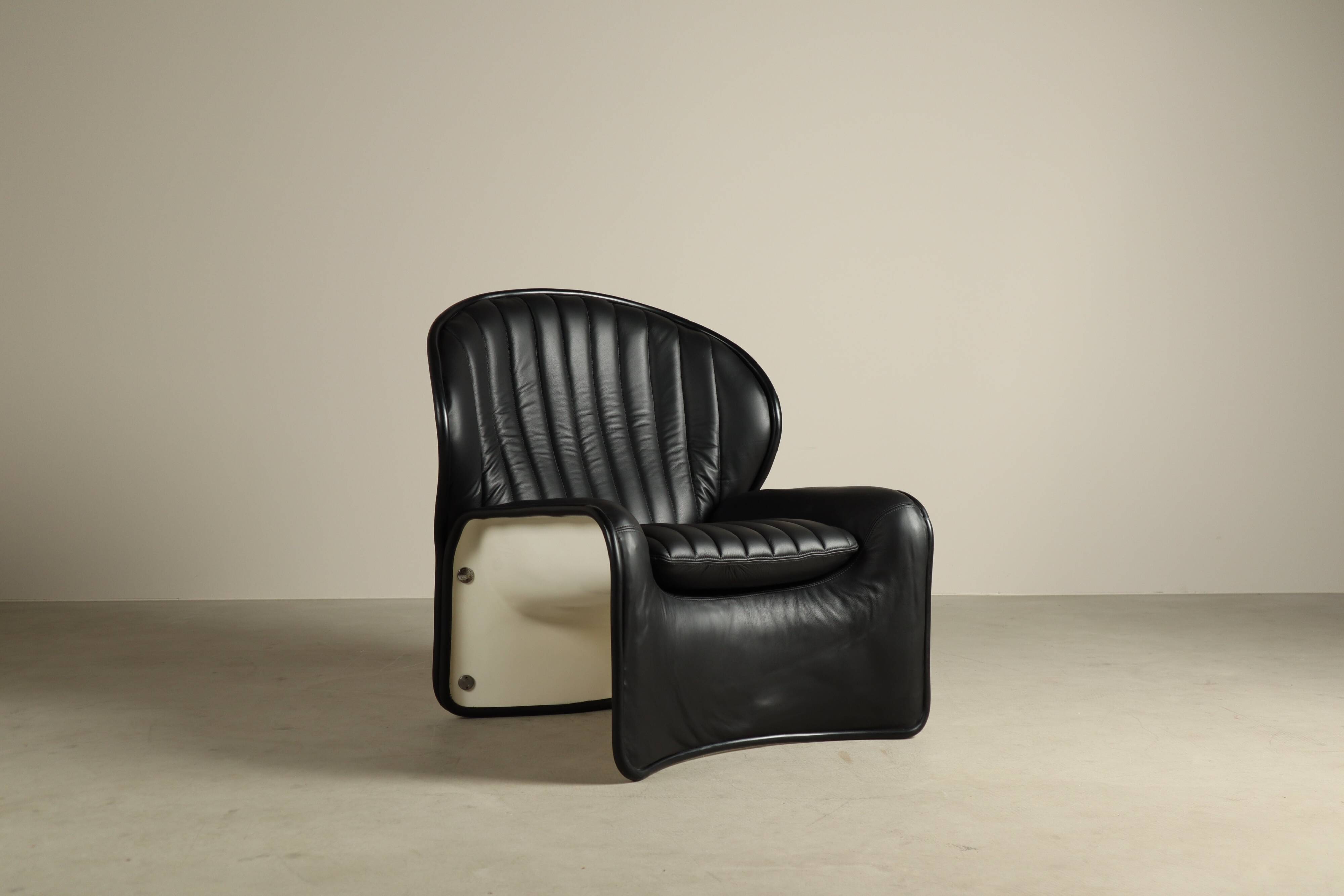 Lotus lounge chair by André Vandenbeuck for Strässle International, 1969