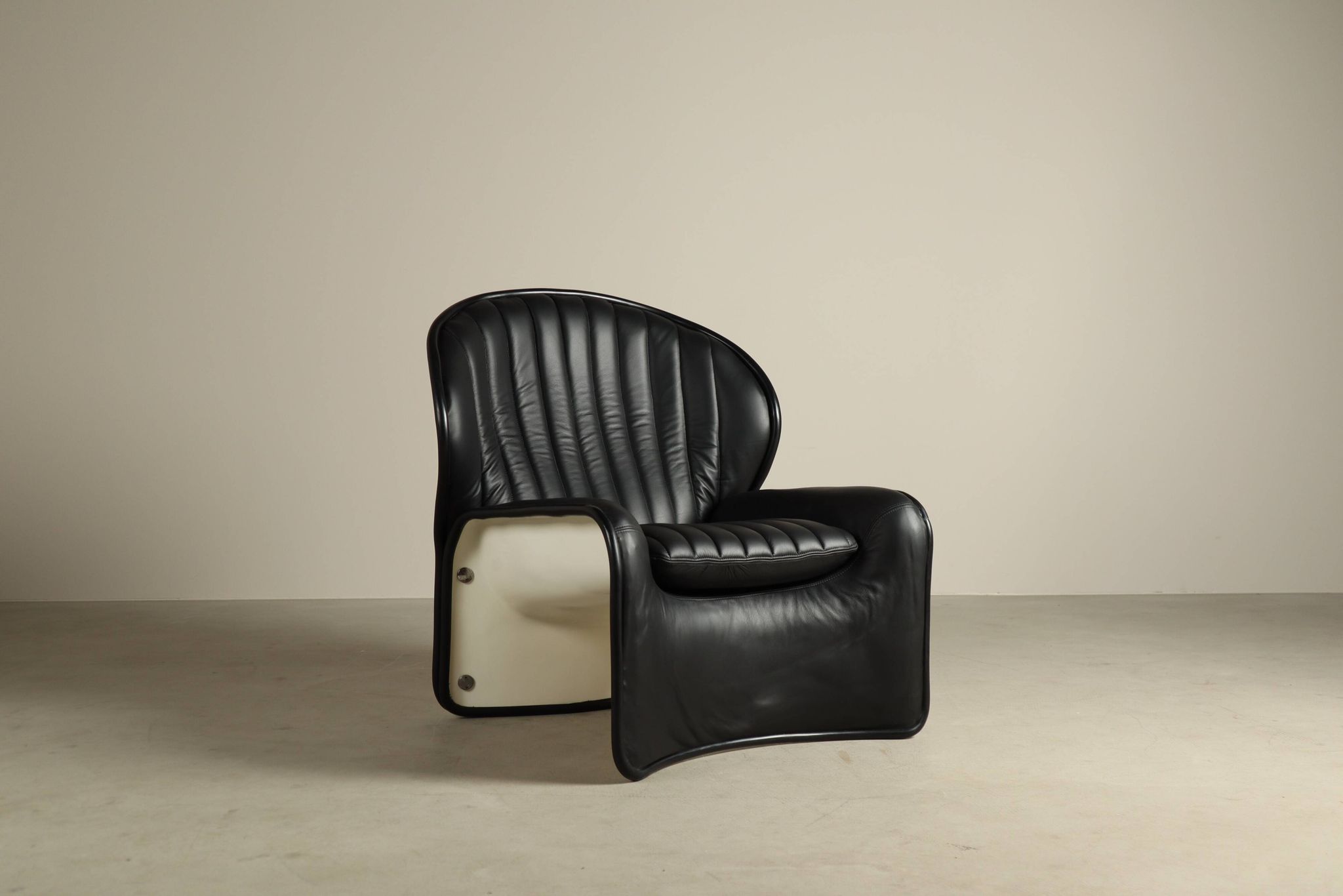 Lotus lounge chair by André Vandenbeuck for Strässle International, 1969
