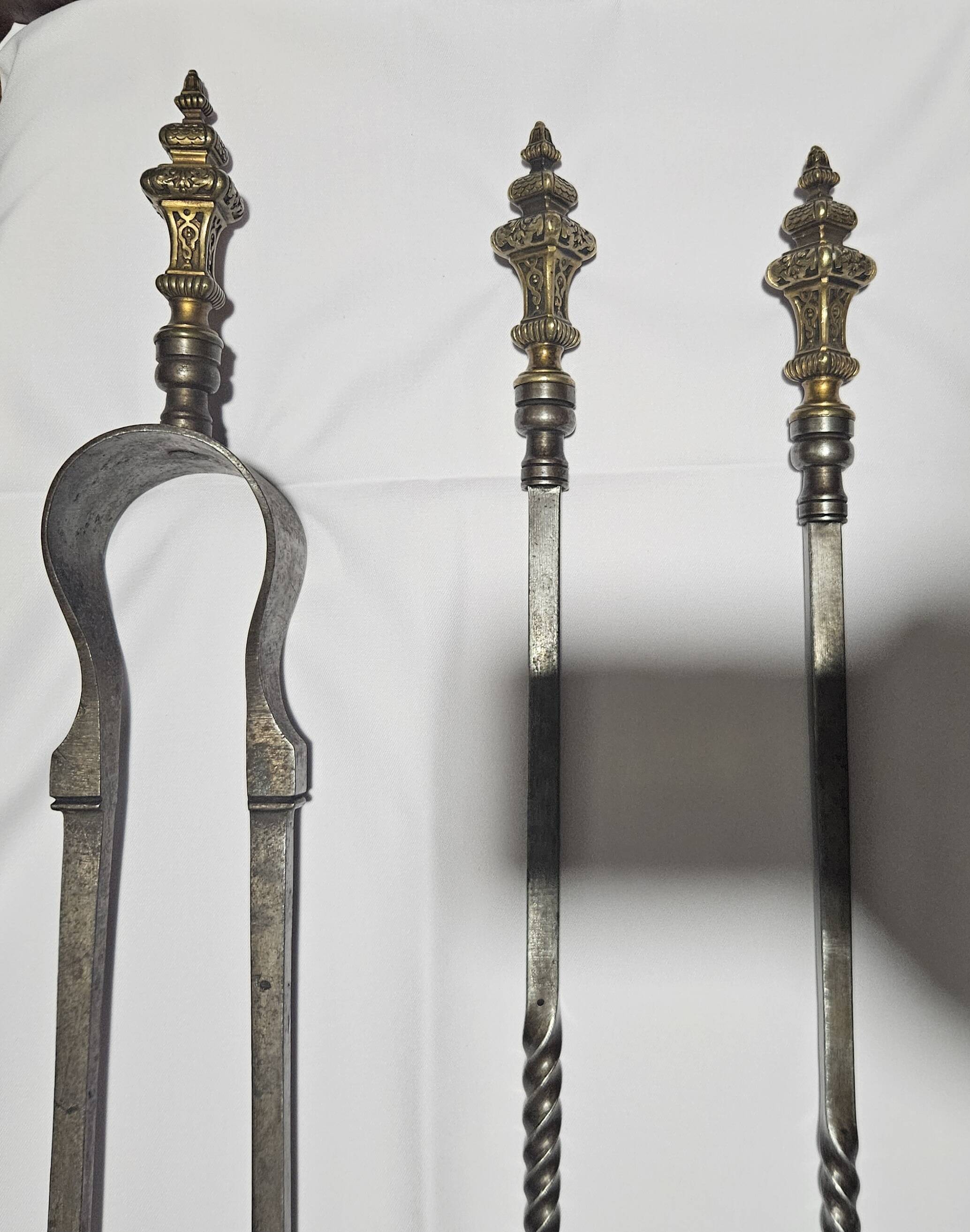 Bouhon Frères accessoires de cheminée
