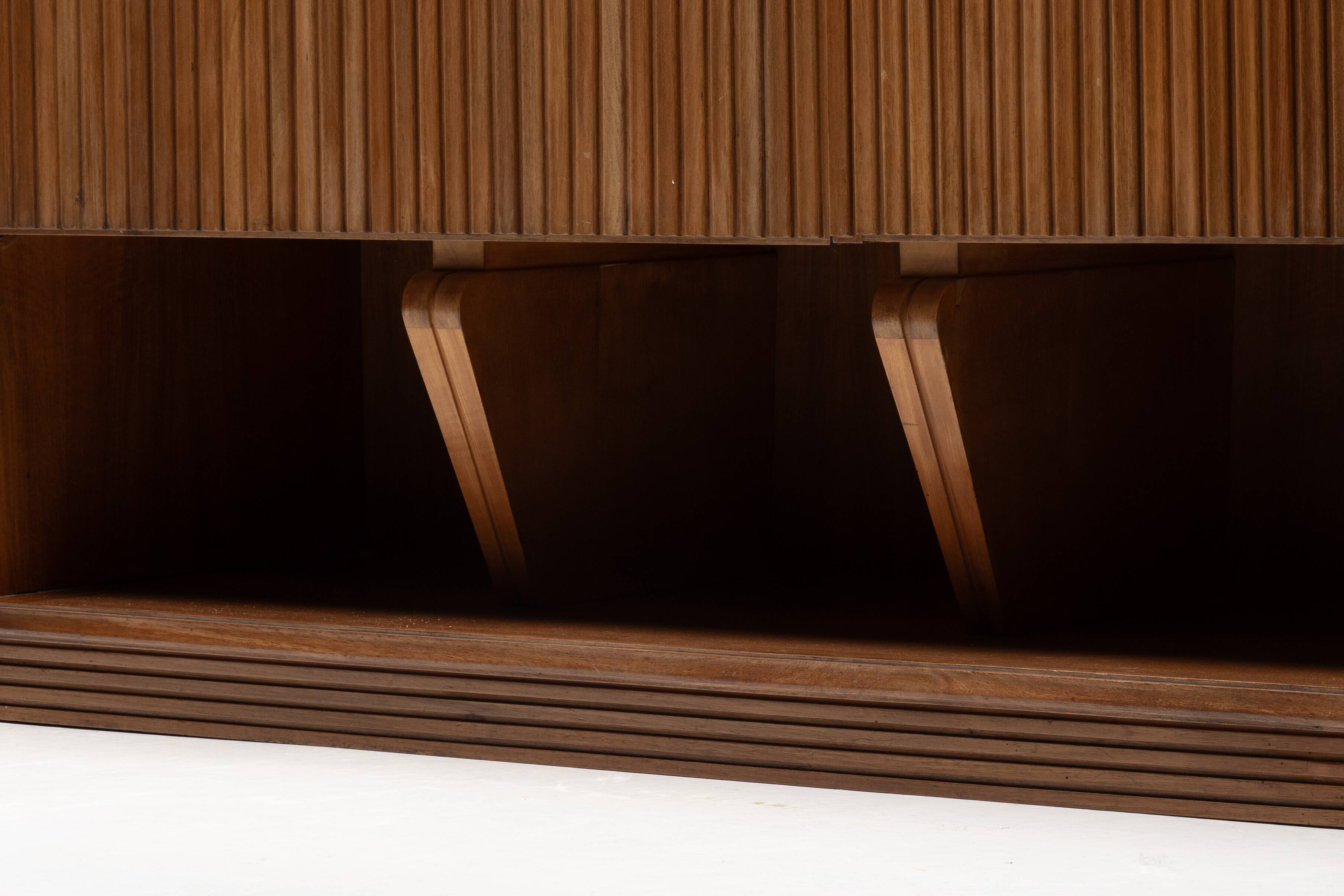 Modernist slatted credenza, Italy, 1960s