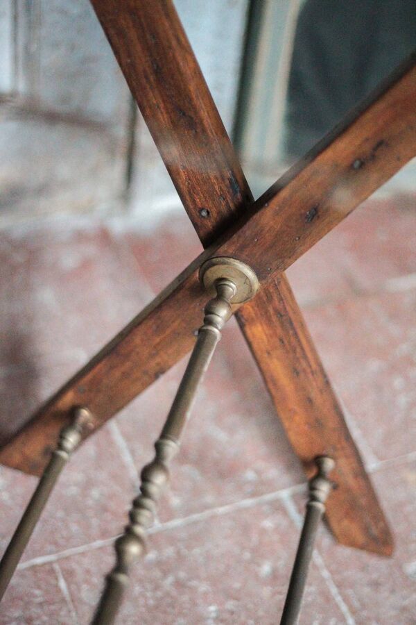 Petite table basse pliante avec plateau bois et laiton Napoléon III style