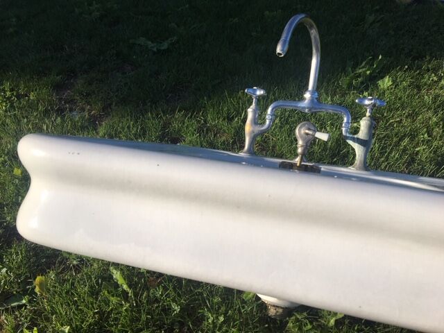 Old double sink with faucet