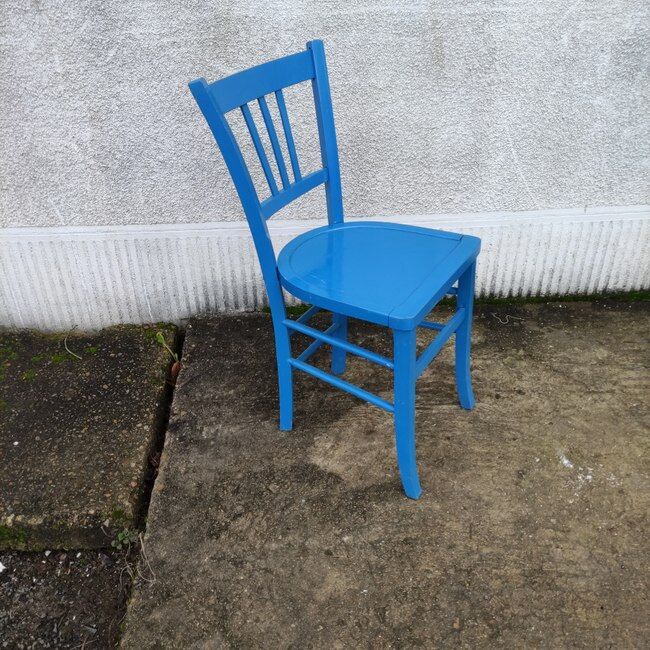 Bistro chair