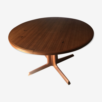 Table teck Niels Otto Møller pour Gudme Mobelfabrik