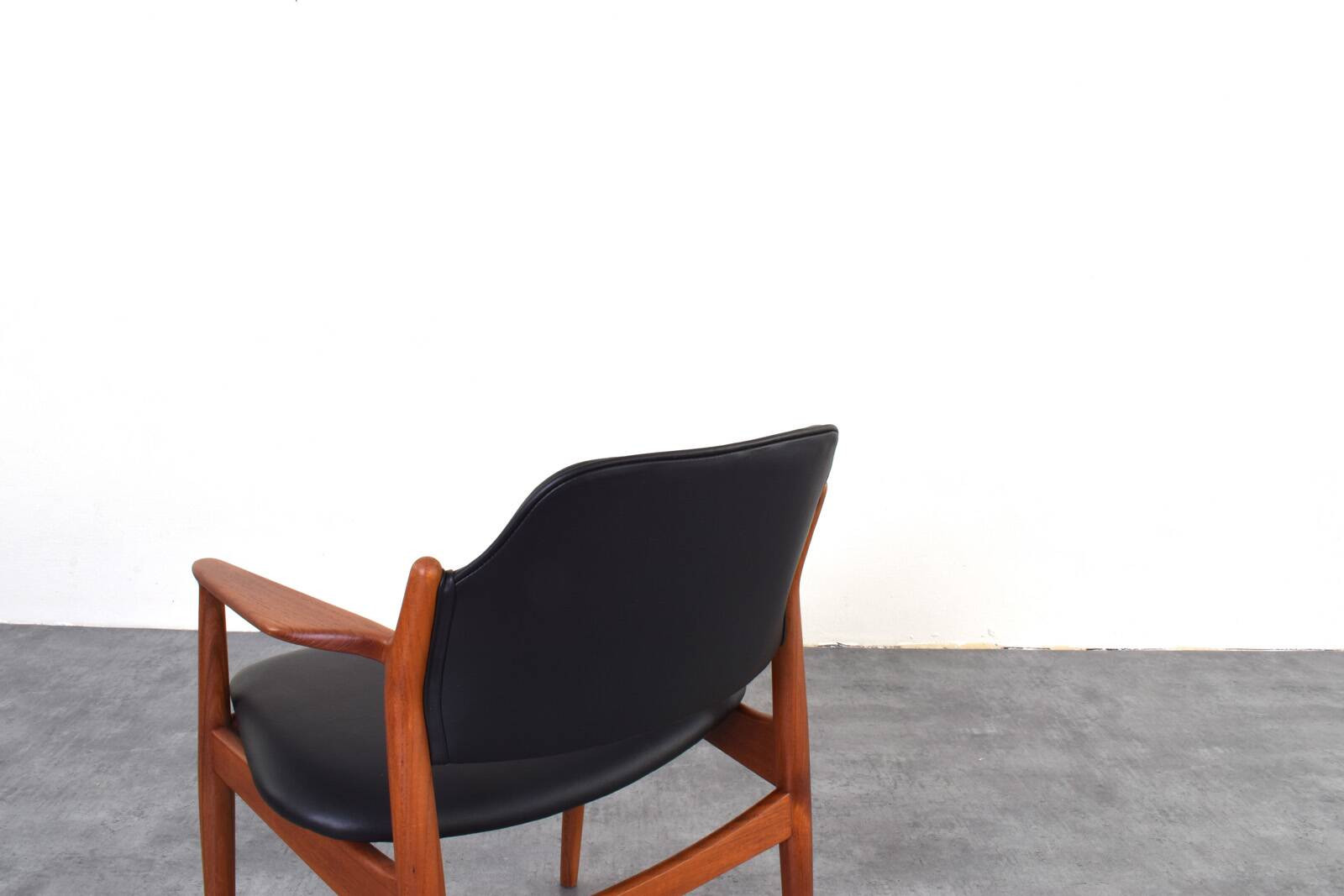 Mid-Century Danish Teak Chairs Model 62a by Arne Vodder for Sibast, 1960s.