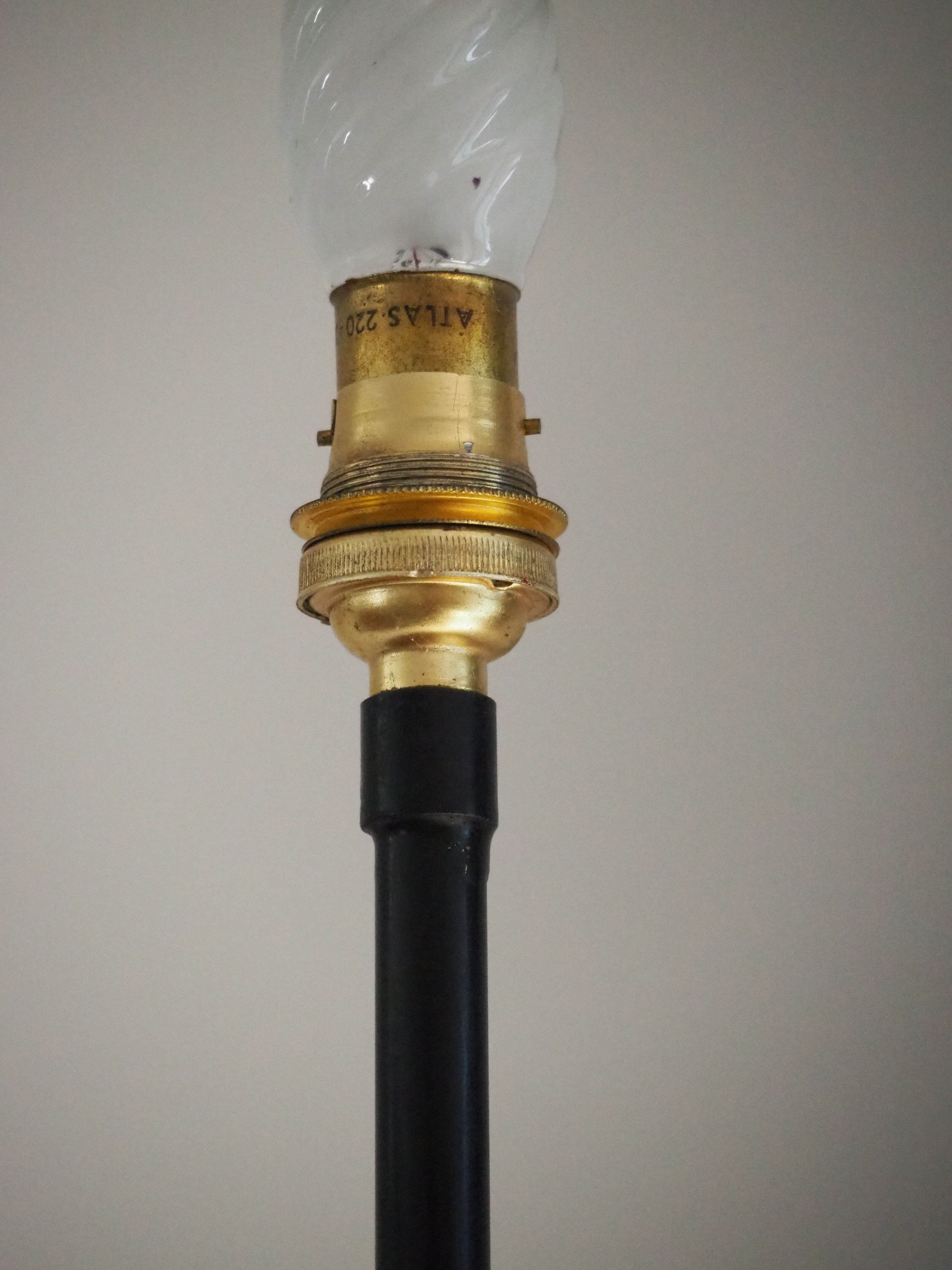 Metal tripod lamp of the 1950s