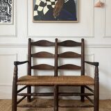 Wood and straw banquette