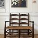 Wood and straw banquette