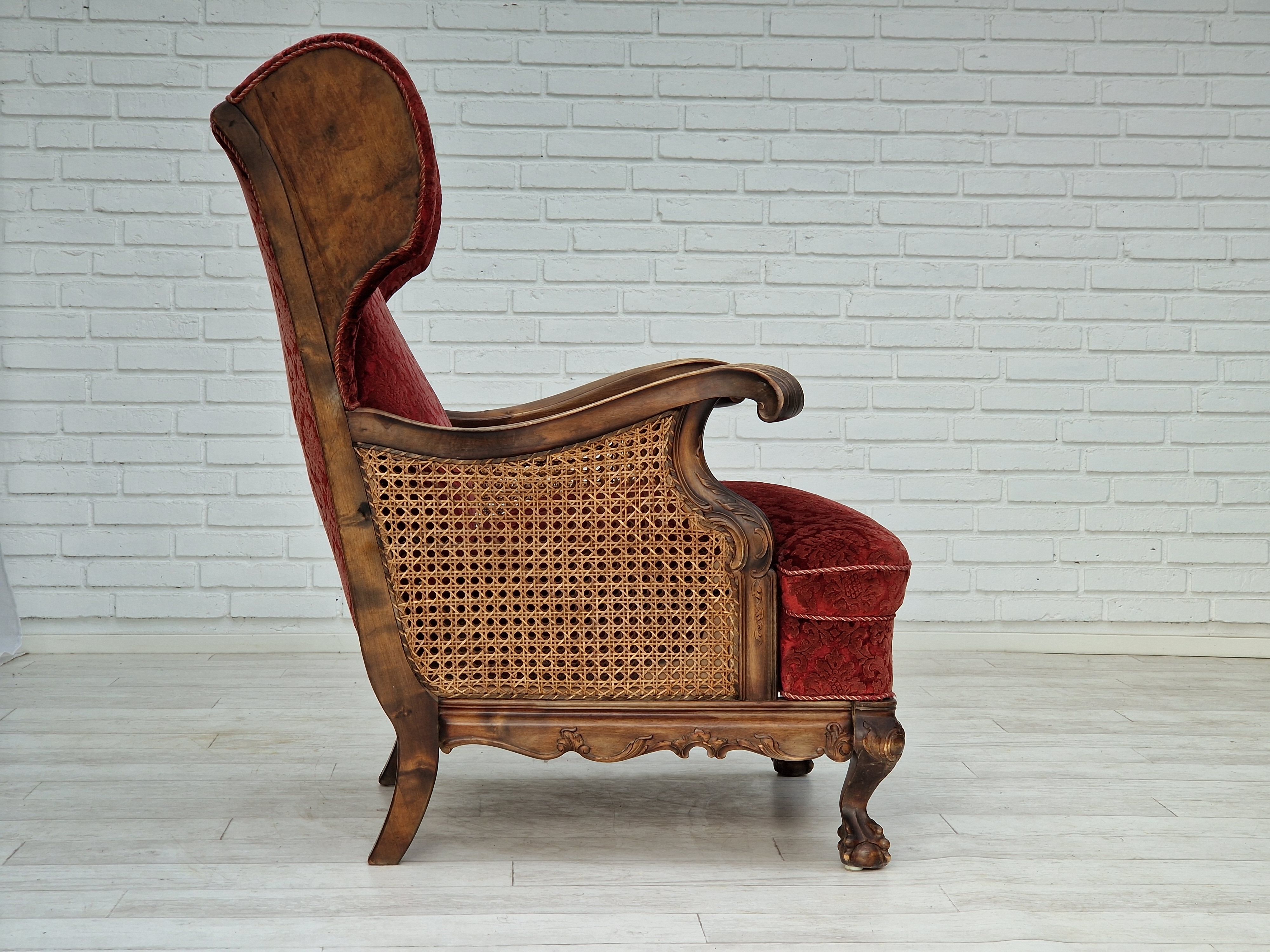Fauteuil danois en bois de frêne et velour années 1930