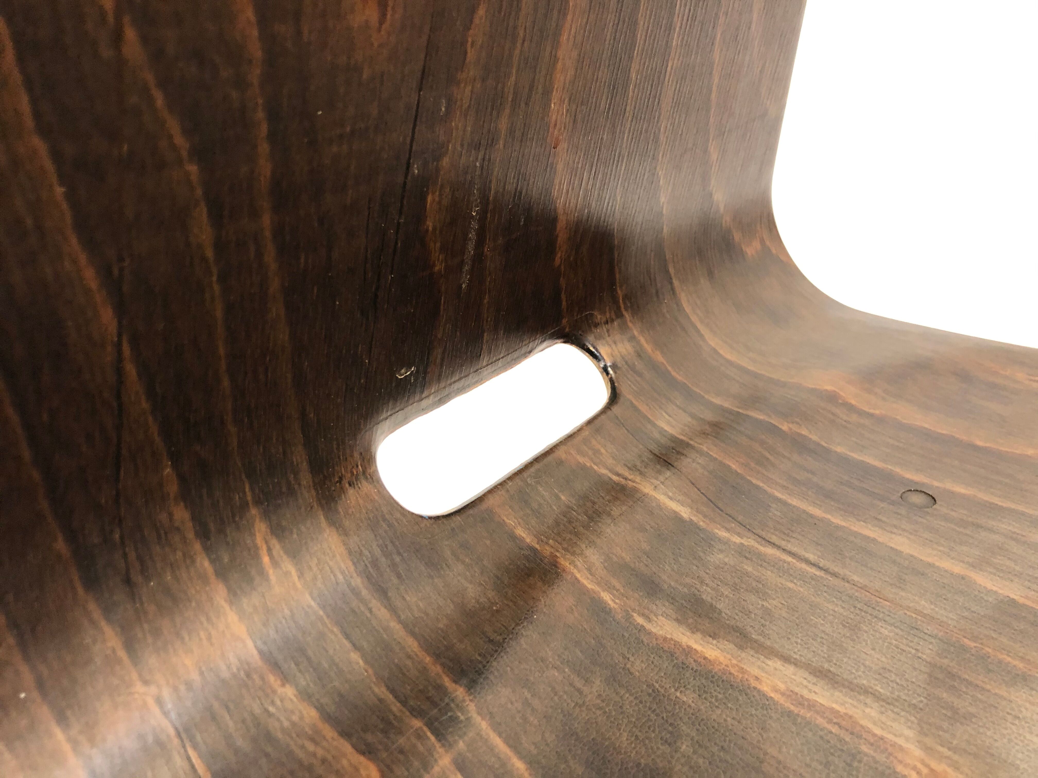 Chaise d'école empilable Pagholz Galvanitas S22