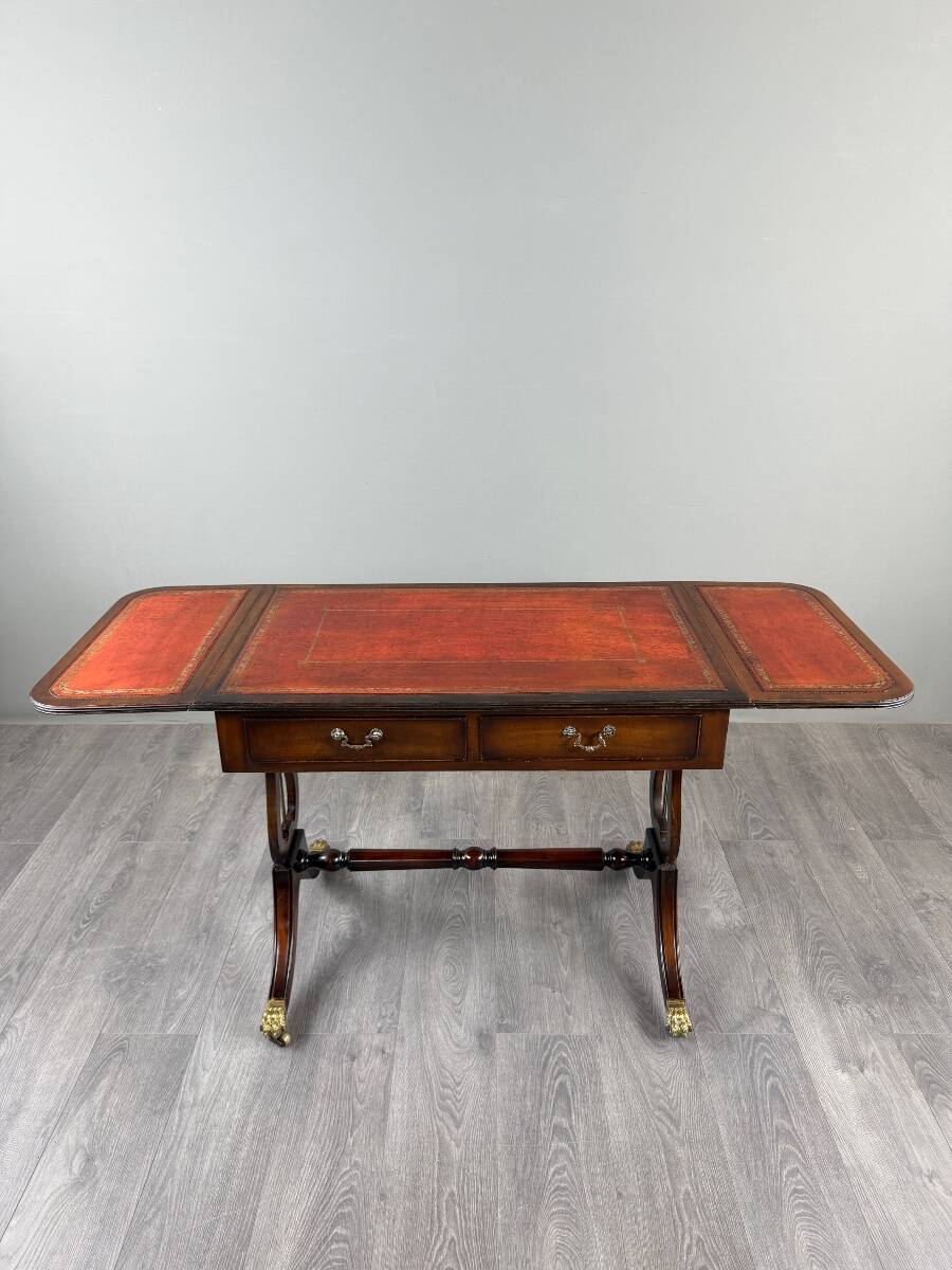 Table à jeux, bureau de style Empire en acajou, XIXe Siècle