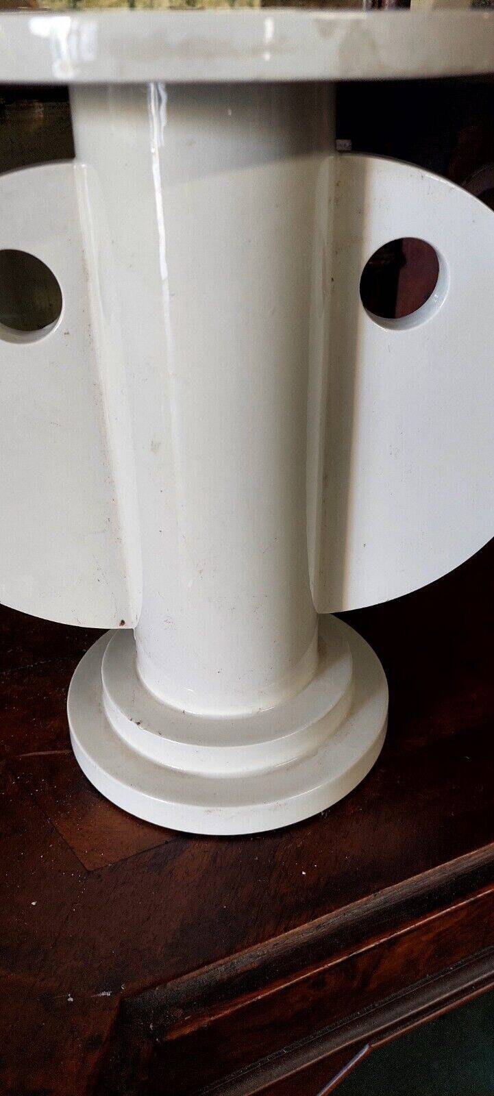 Rare white ceramic vase designed by Nathalie Du Pasquier for Alessio Sarri in 1989