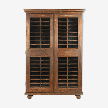 Wooden postal sorting furniture with 80 lockers