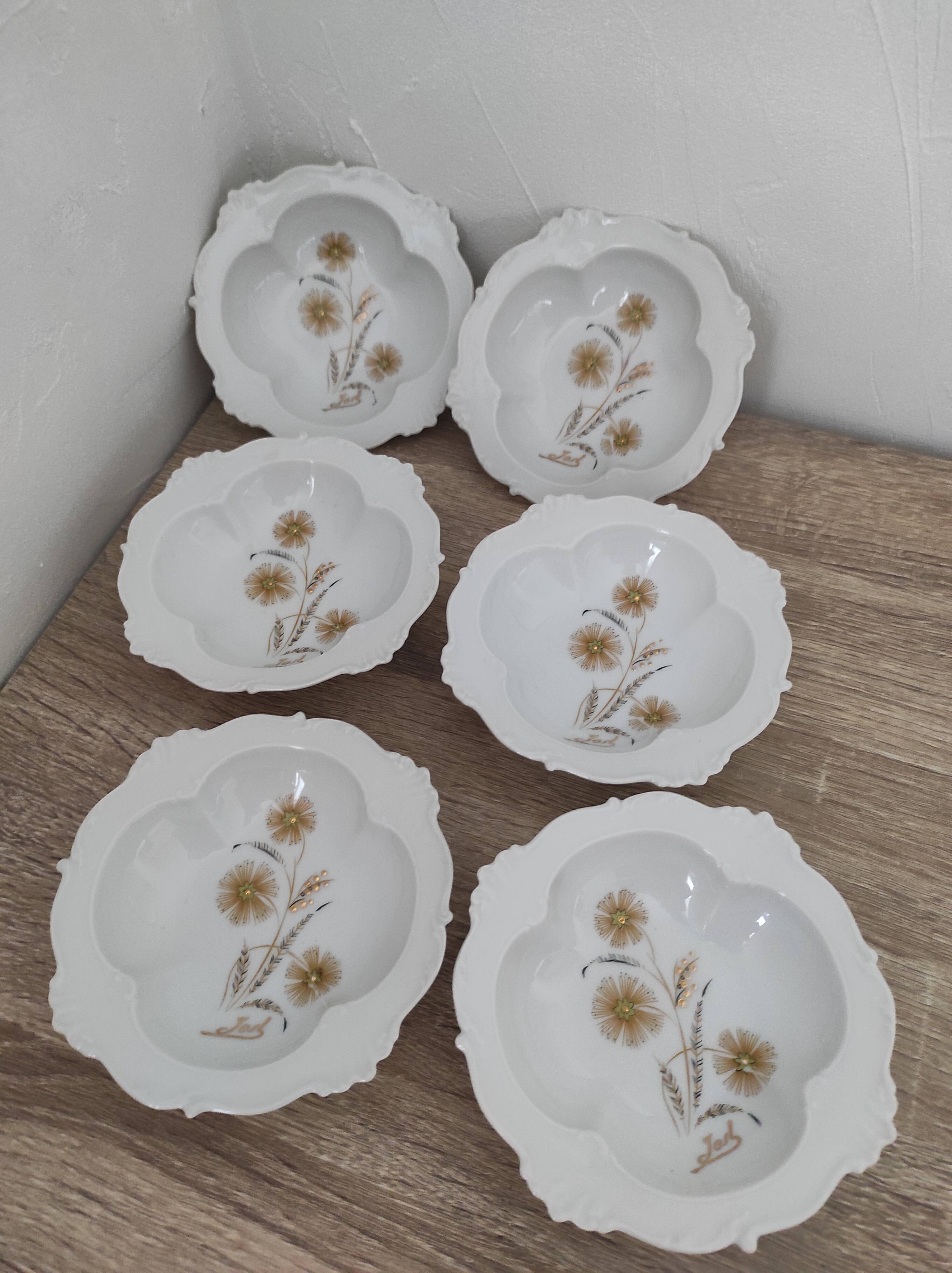 Set of porcelain bowls Jamet Seignolles