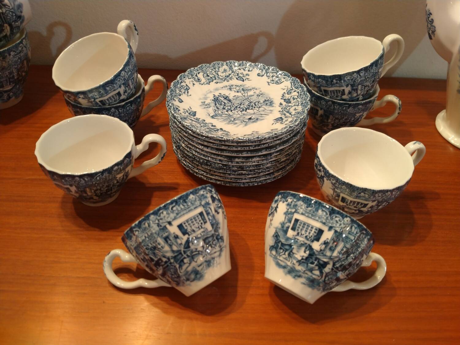 Johnson Bros England tea service café