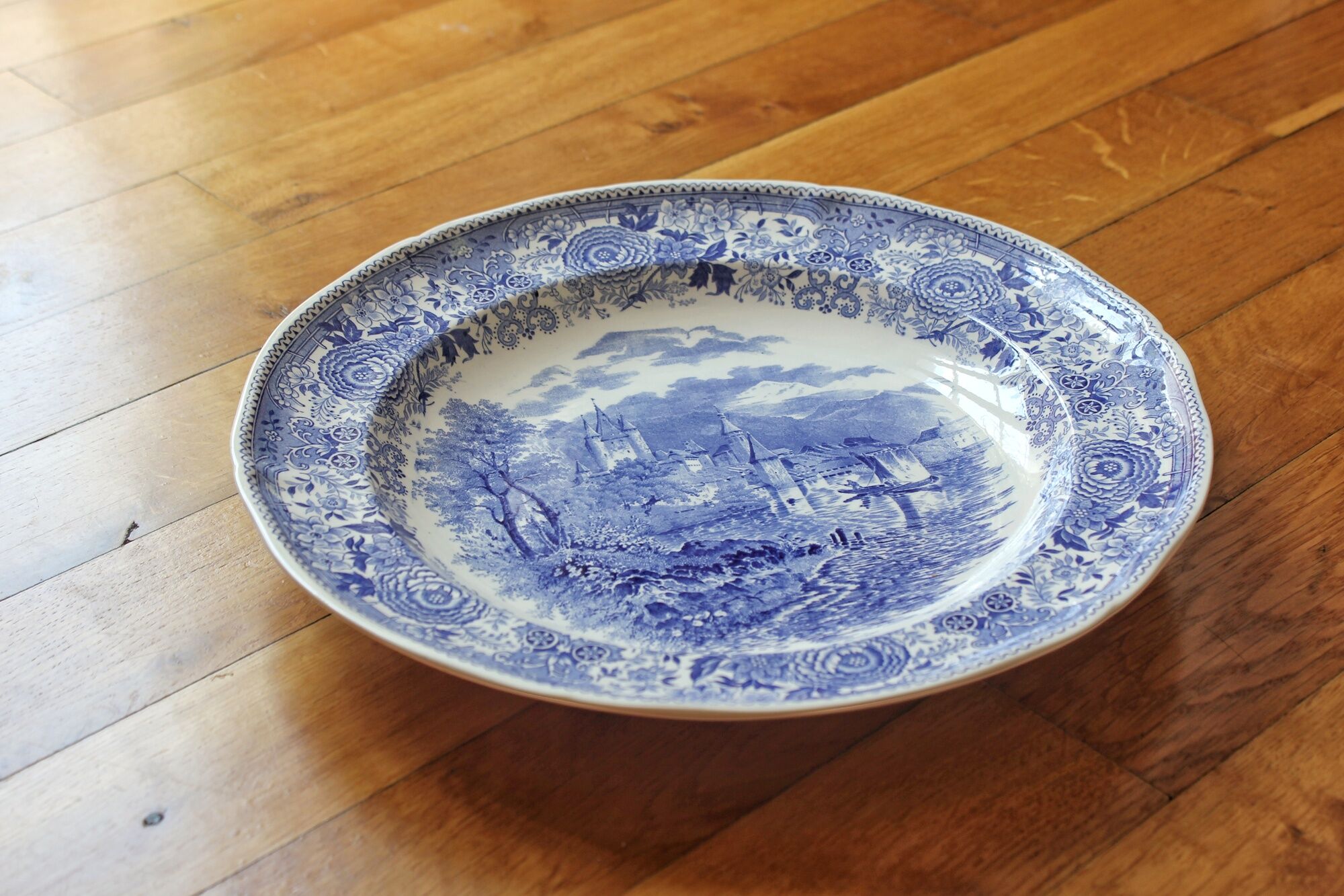 Hollow round dish in earthenware "Burgenland" Villeroy and vintage Boch