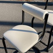 Paire de chaises hautes 1980 cuir et métal