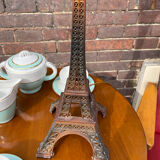 Vintage Eiffel tower lamp