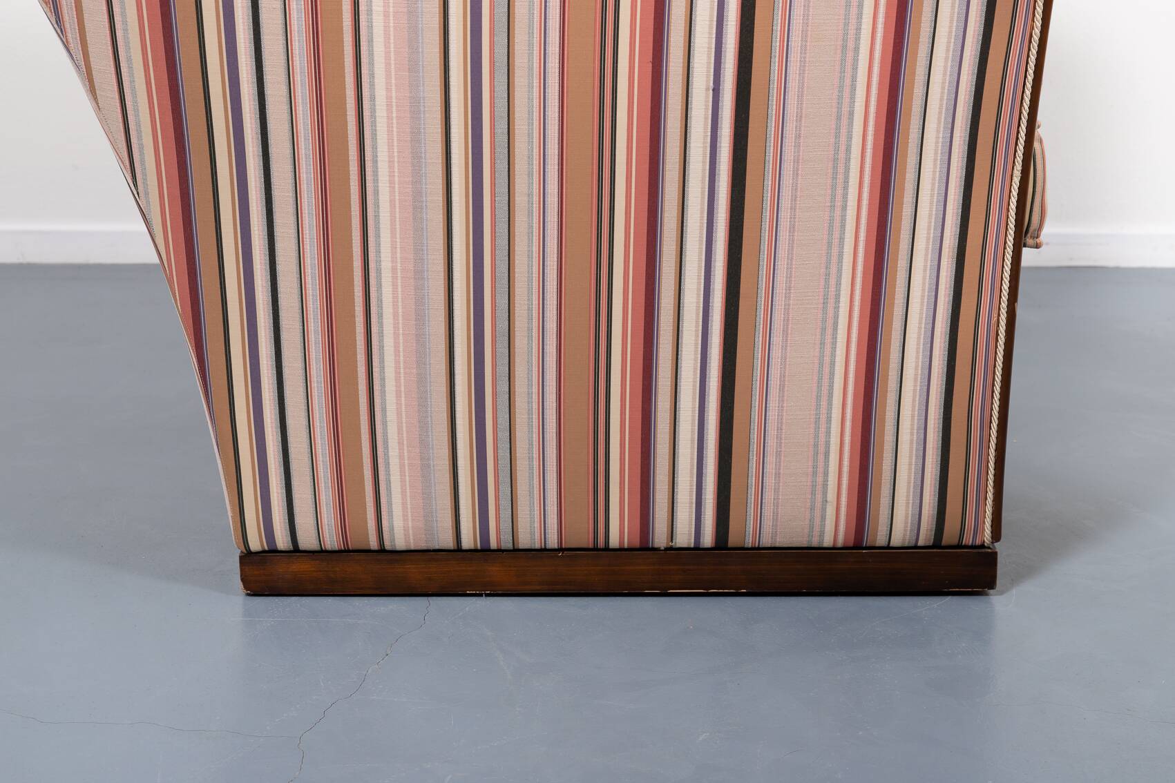 Paire de fauteuils lounge design italien des années 1980