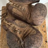 Ancienne paire de gants de boxe en cuir