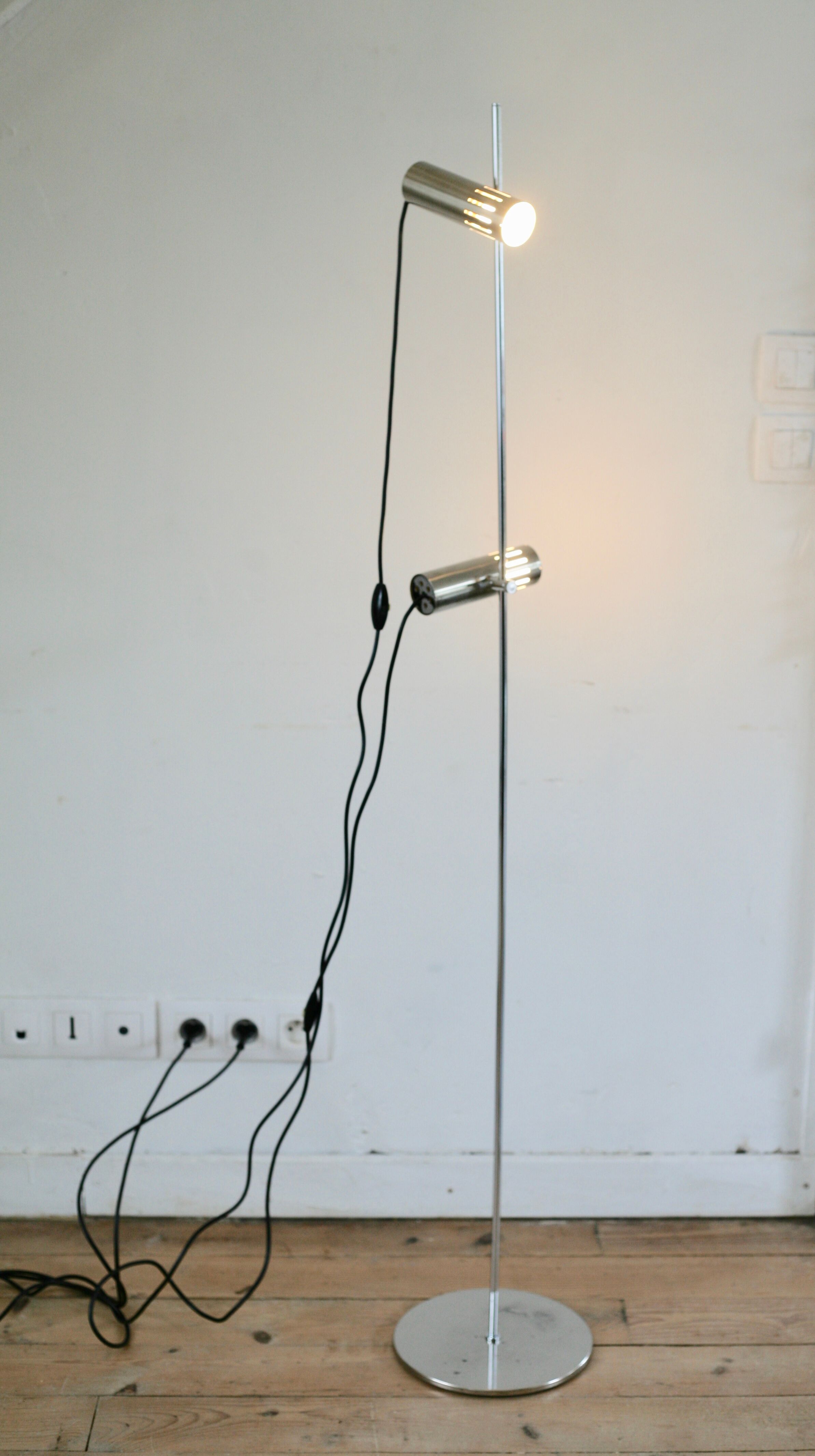 Alain Richard's lamppost, Disderot edition, 2 fires, France, circa 1960