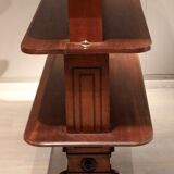 Serving mahogany to three trays