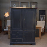 Fir cabinet with reentrant doors and drawers