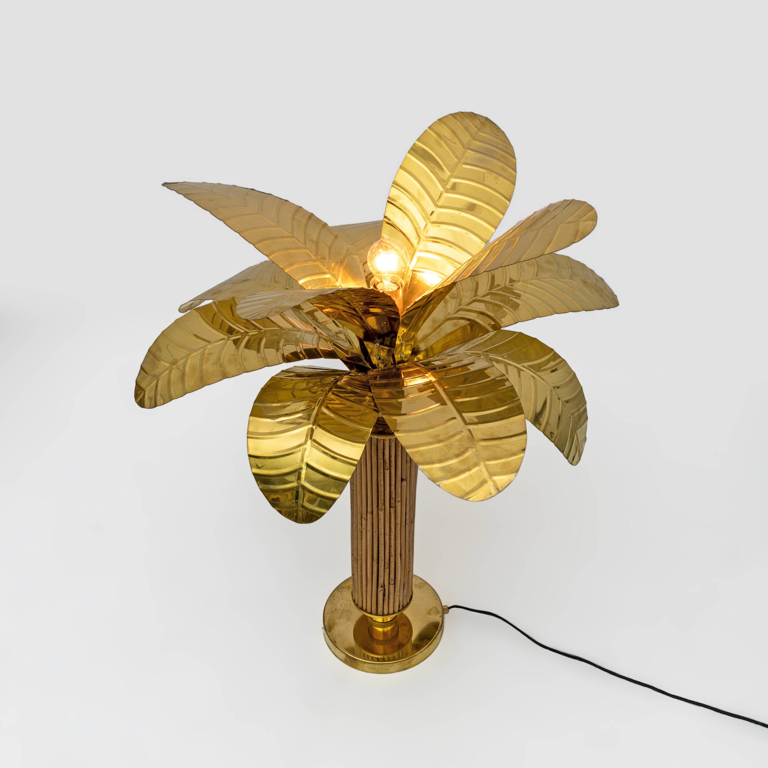 Pair of Mid-century Modern Italian Brass and Rattan Palm Tree Lamps, 1970s