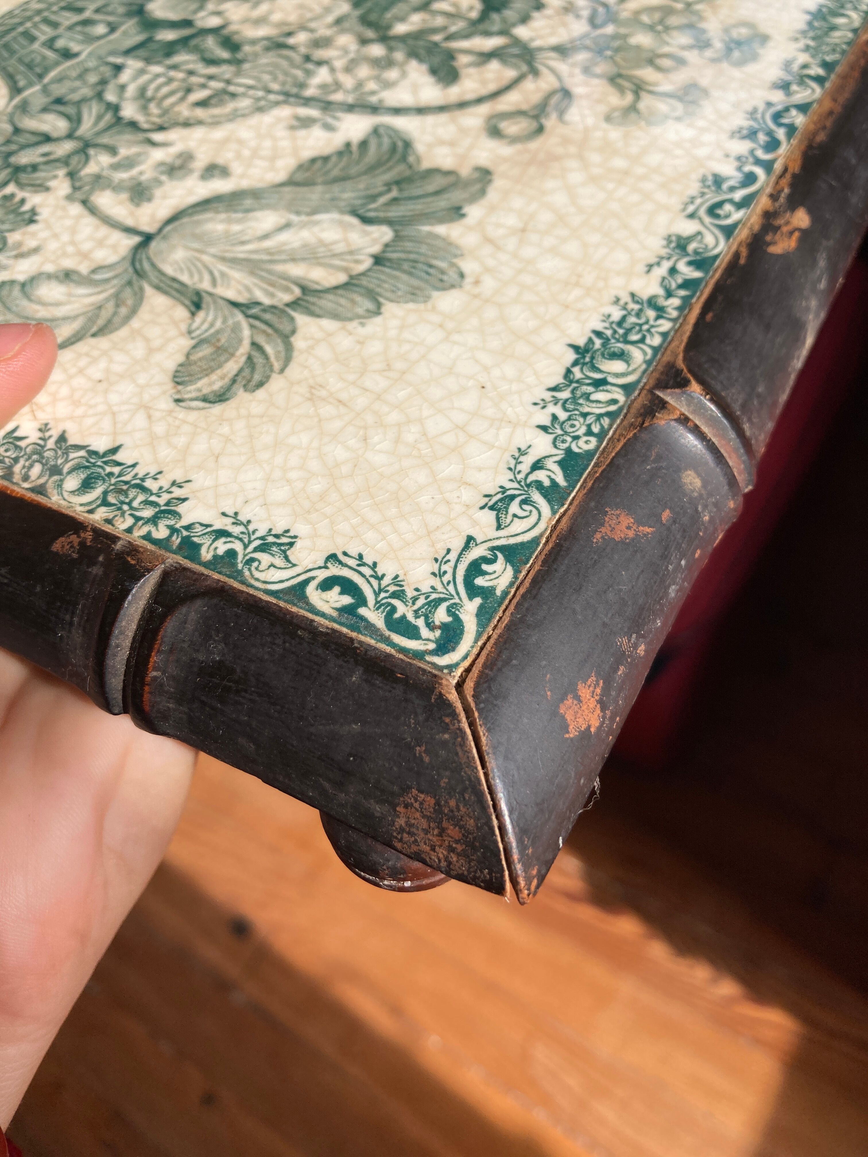 Underside in earthenware and wood late nineteenth century