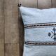 Coussin berbère bleu ciel en coton