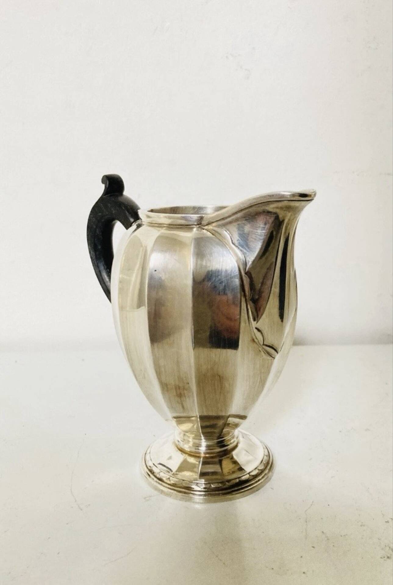 Art Deco milk jug CHRISTOFLE early 20th century in silver-plated metal with hallmark