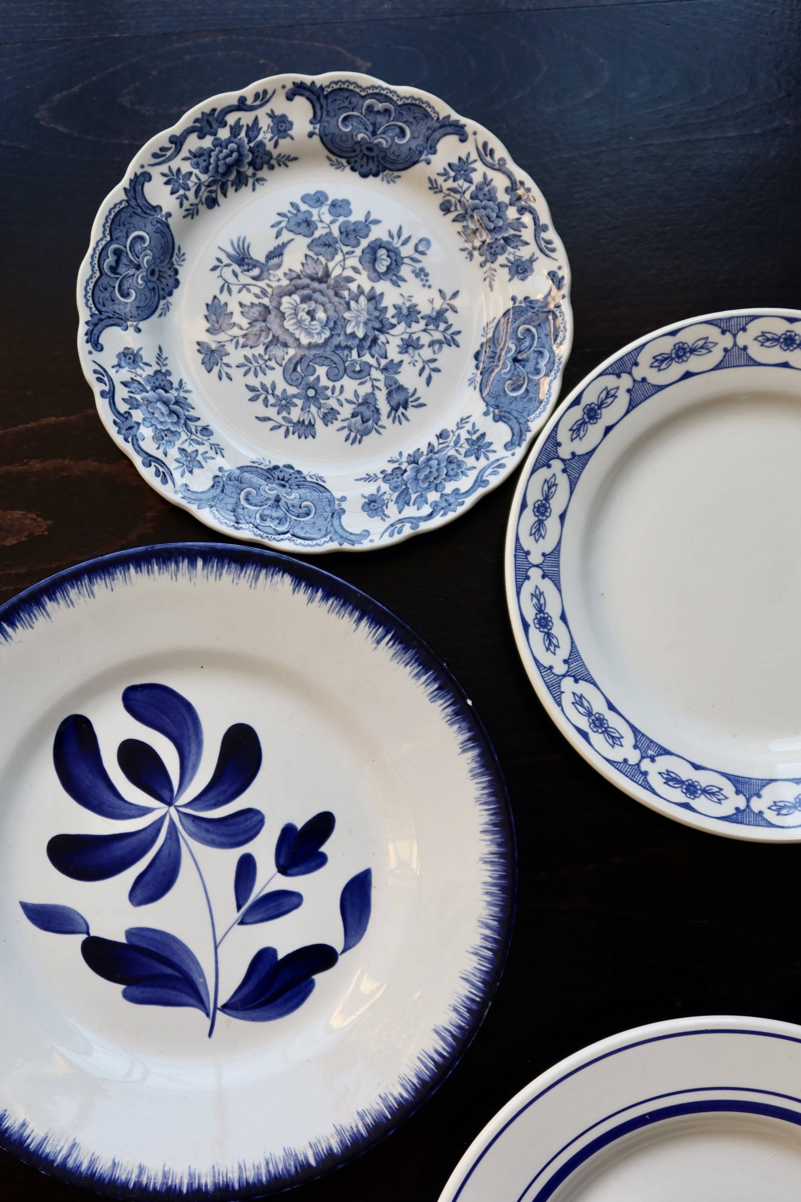 6 vintage mismatched blue and white porcelain dessert plates