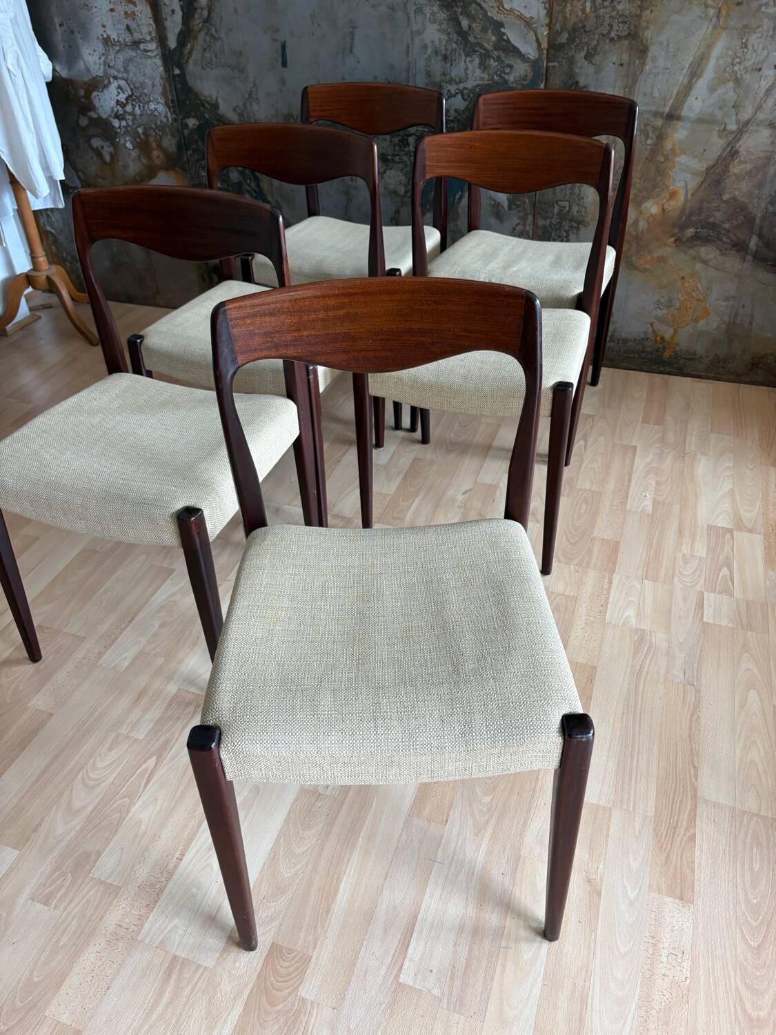 6 Scandinavian chairs circa