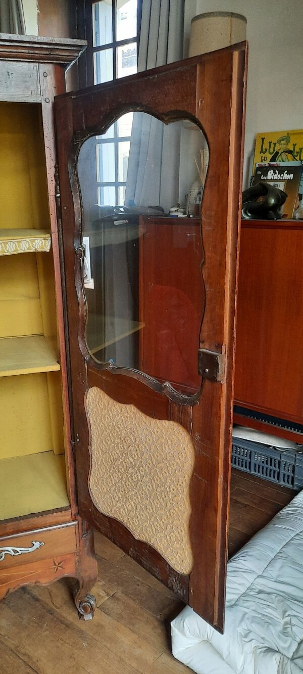 Vitrine style louis XVI