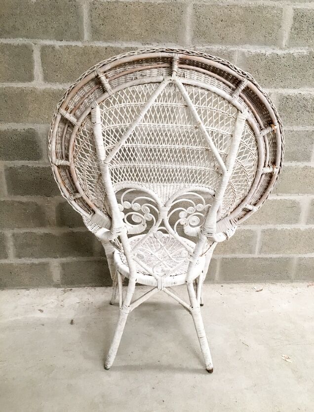 Emmanuel peacock armchair 70