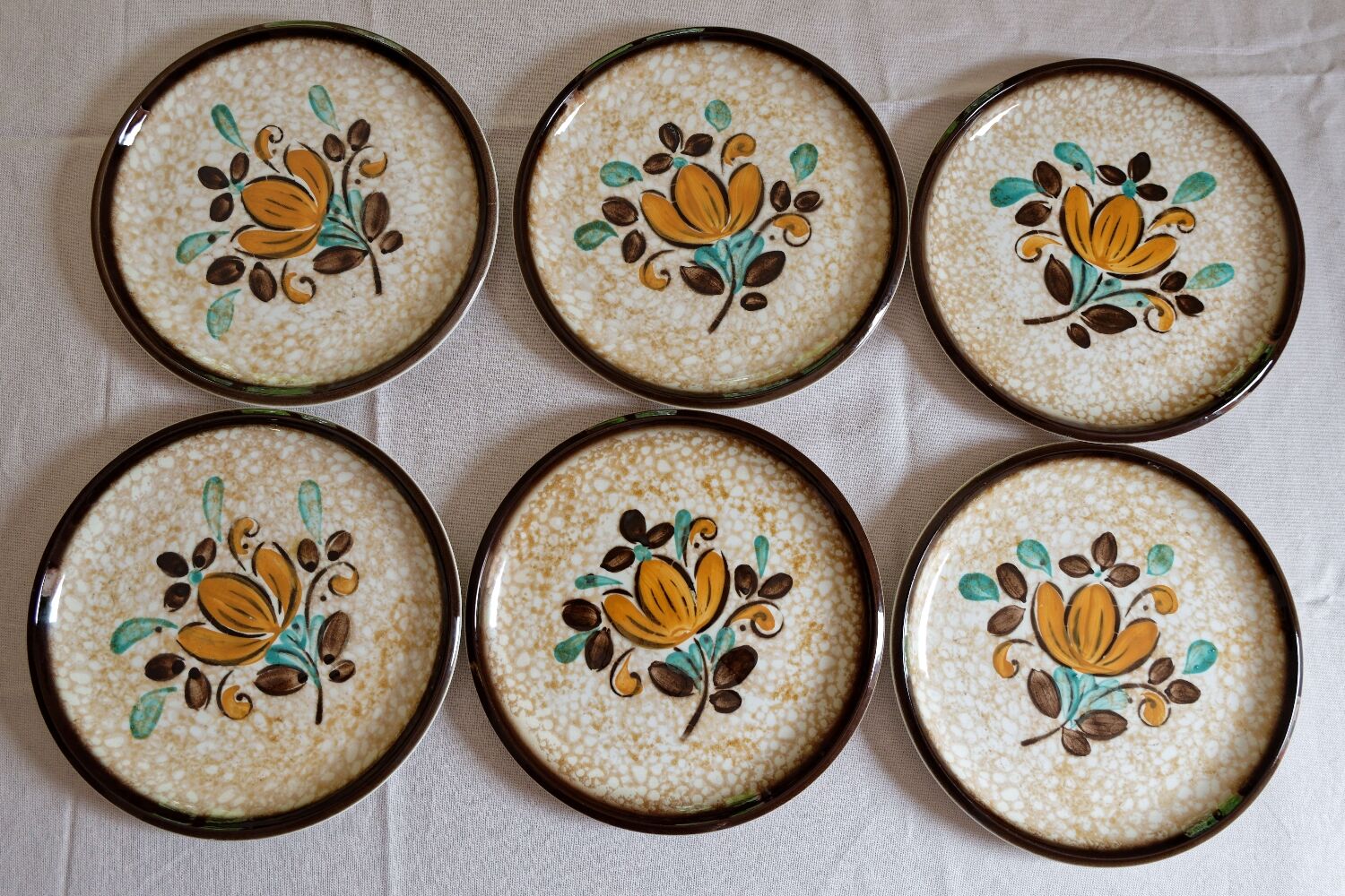 Lot 6 flat plates Boch La Louvière model Corfu