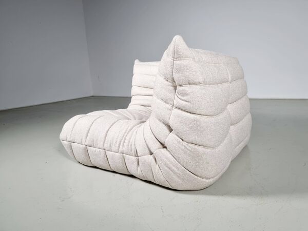 Fauteuil Togo en tissu crème par Michel Ducaroy pour Ligne Roset, circa 1970