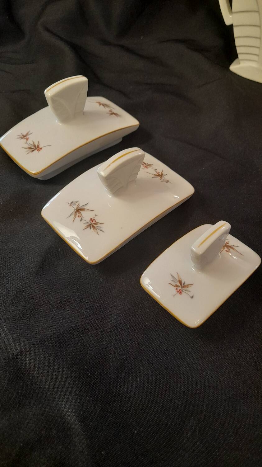 Art deco style coffee service 1 coffee maker, 1 milk jug, and 1 sugar bowl