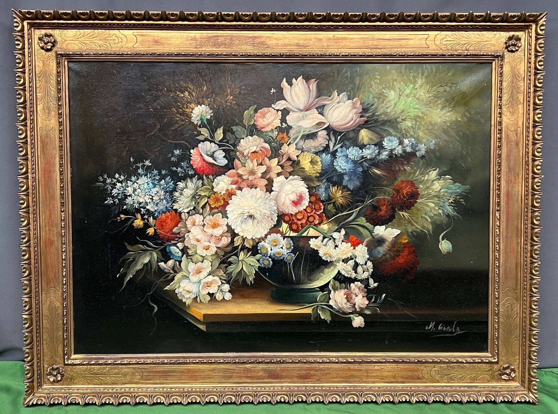 Michele Cicala (1939-1975). Still life signed with flowers in the classic Flemish technique.