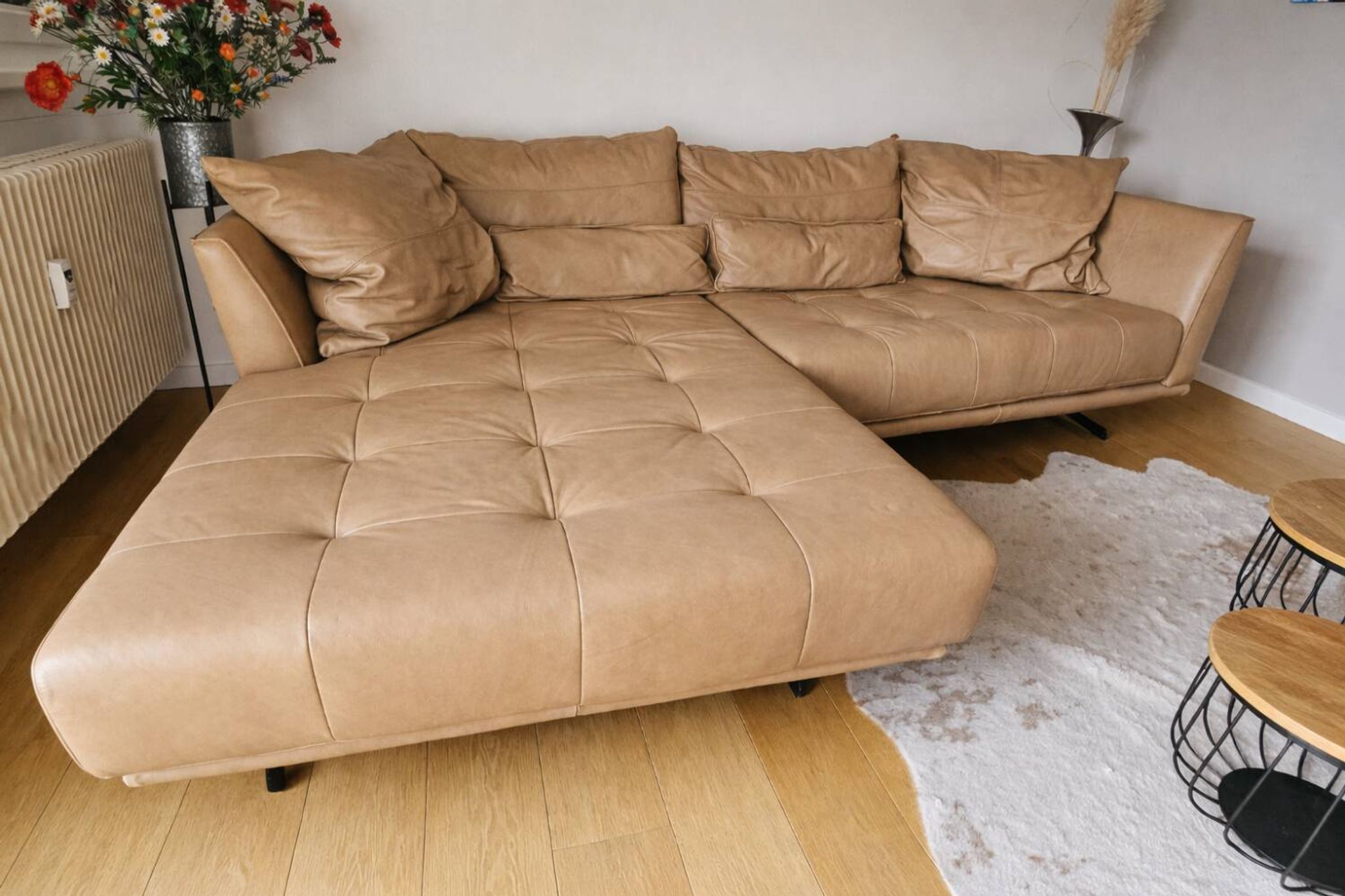 Corner sofa