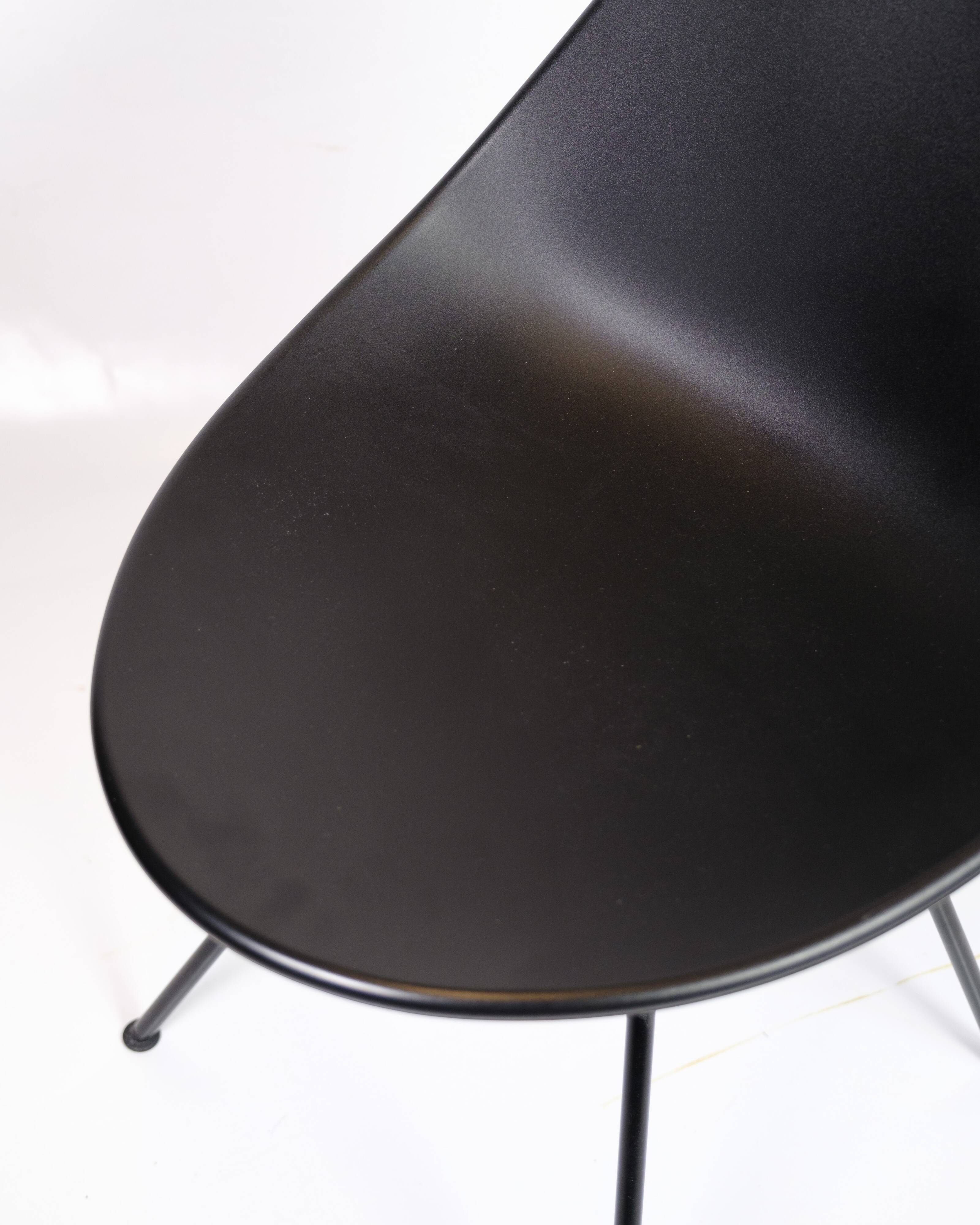 Set Of Four Dining Chairs Model 3110 Made In Black By Arne Jacobsen For Fritz Hansen From 2016s