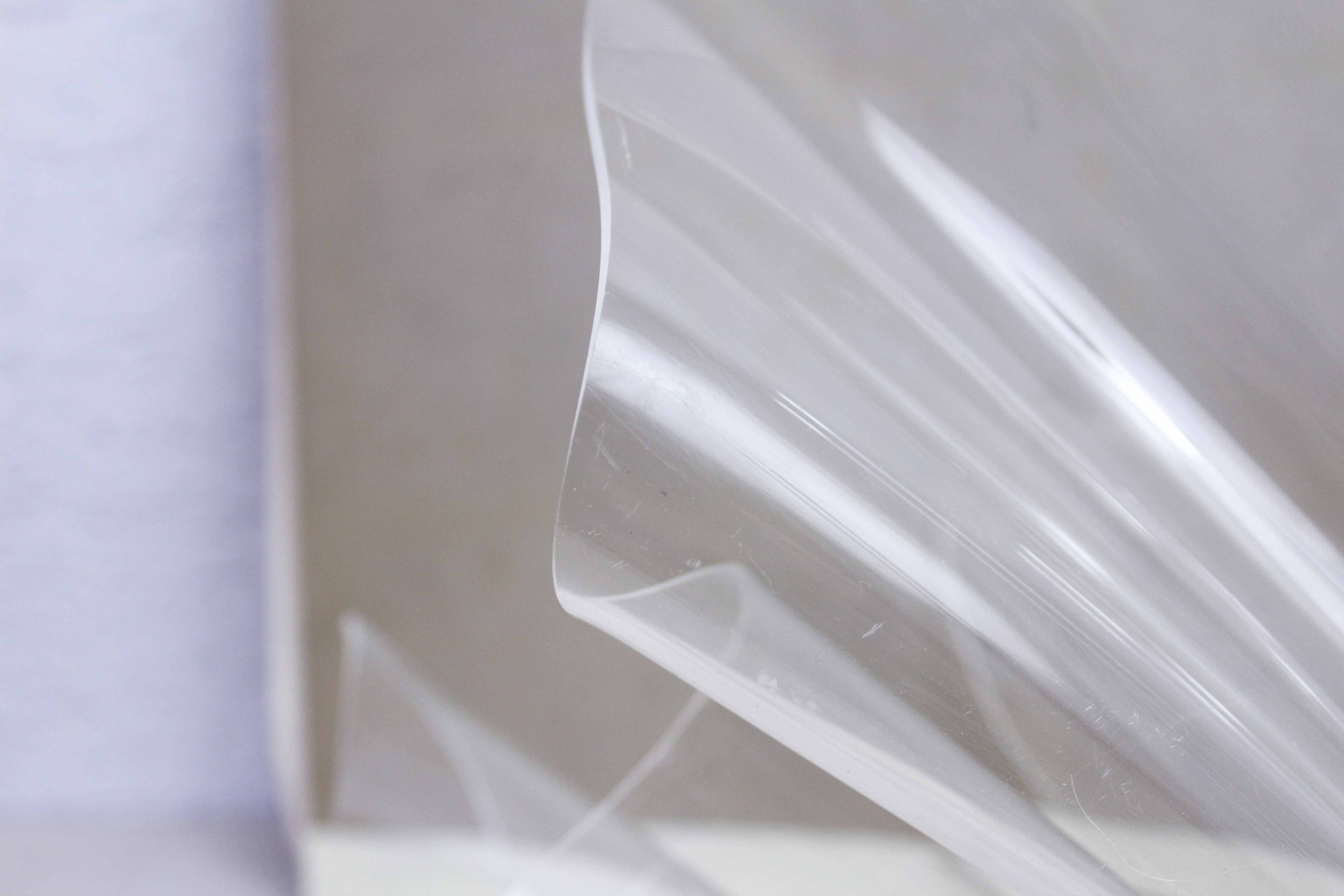 Plexiglas fruit basket or vase