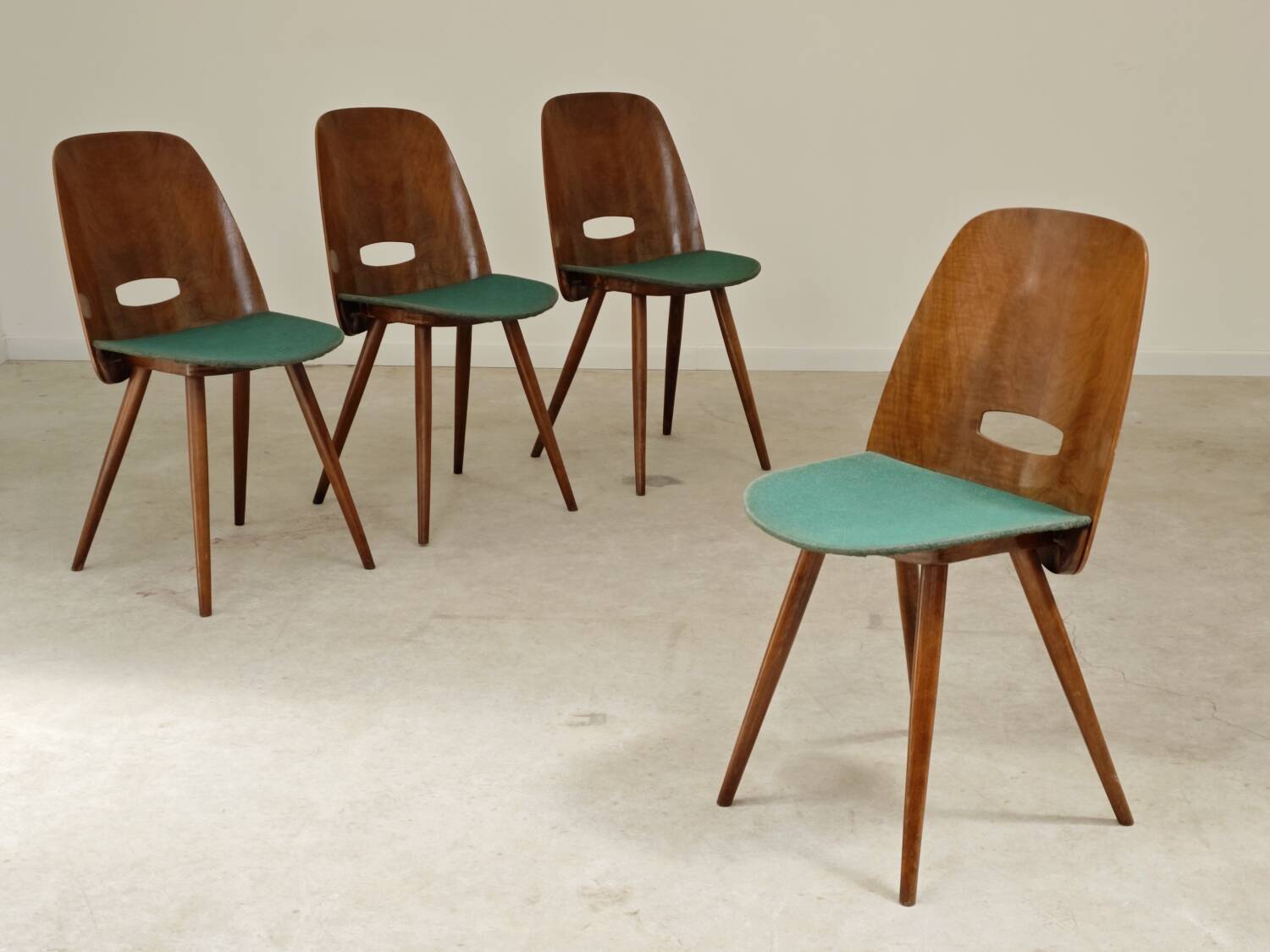 Set of 4 Lollipop chairs by Frantisek Jirak for Tatra 1960