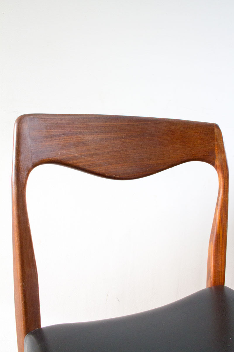 Teak and skai chair